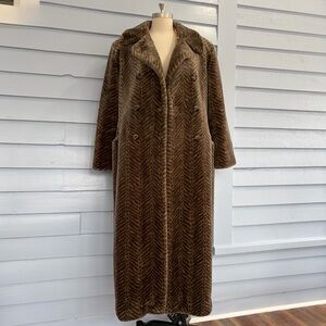 Vintage 70s/80s Monterey Faux Fur Double-Breasted Tiger Coat